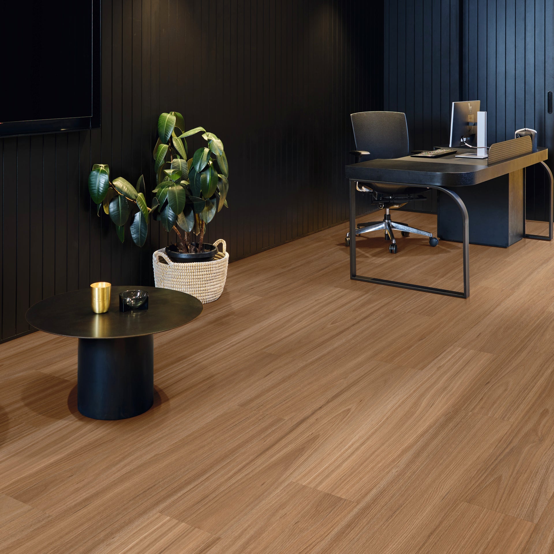Karndean Korlok Hybrid Plank